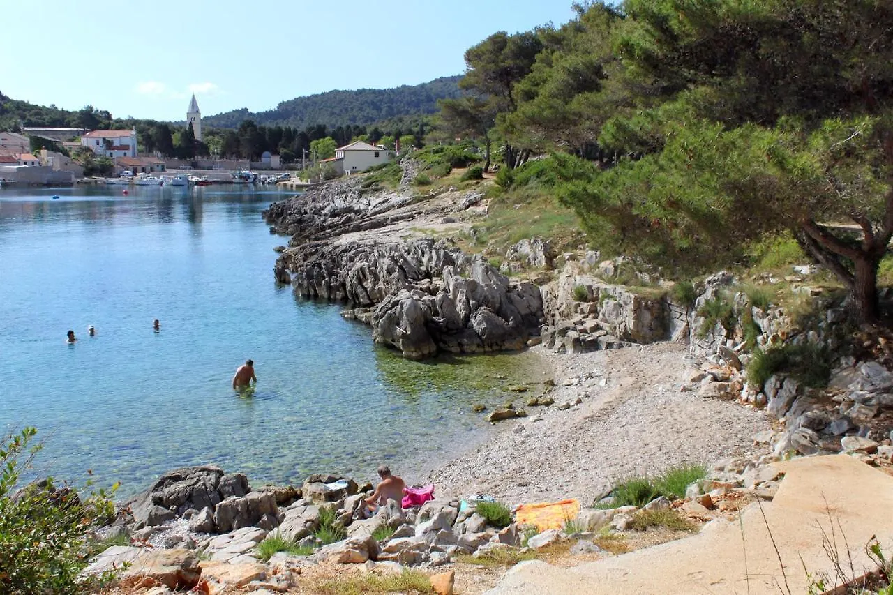 Apartments With A Parking Space Mali Lošinj